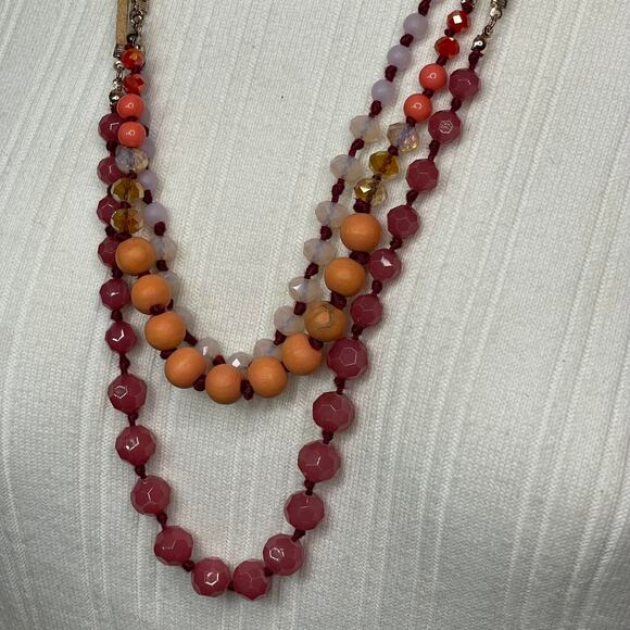 LOFT  Ann Taylor gold tone necklace beaded suede cord peach white pink beads - Picture 2 of 11